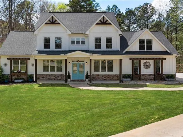 401 Blossom Trl, Acworth, GA 30101