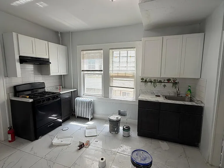 714 Chandler Ave — Photo 11
