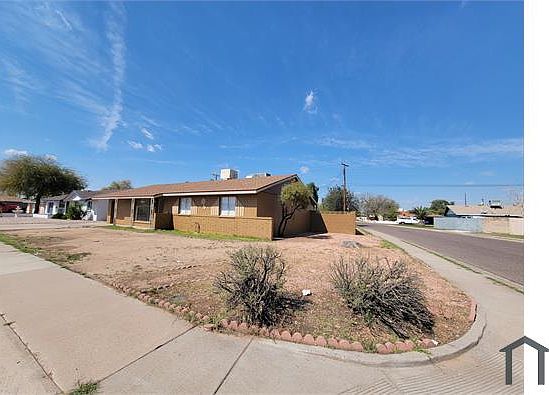 3rd image of 3802 W Cactus Wren Dr