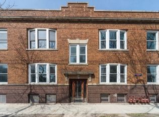 2010 W Cornelia Ave #2, Chicago, IL 60618