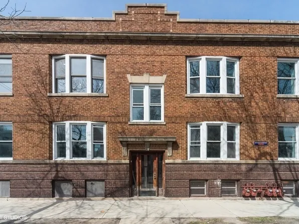 2010 W Cornelia Ave #2, Chicago, IL 60618