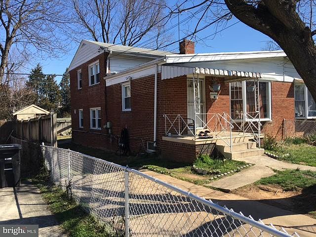 2nd image of 2320 Rittenhouse St