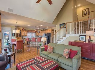 13402 W 72nd St, Shawnee, KS 66216