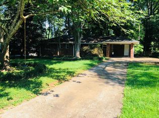 2852 Hollywood Dr, Decatur, GA 30033