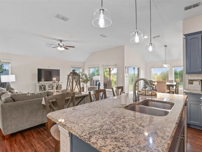 4000 Montecristo Ln, Sanger, TX, 76266