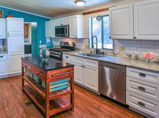 10646 Werner Rd, Auburn, CA 95603