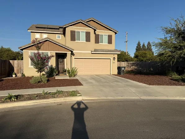 2258 S Manzanita Ct, Visalia, CA 93292