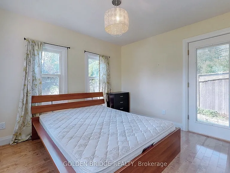 196 S Channel Dr — Photo 13