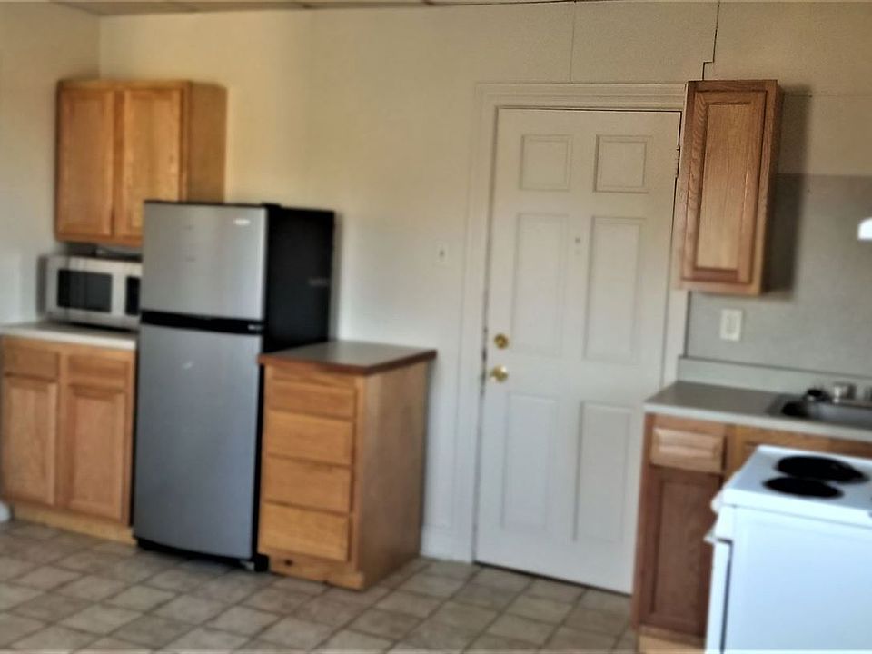1st image of 2636 Walnut St APT 3E