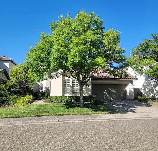 1492 Berriedale Ct — Photo 1