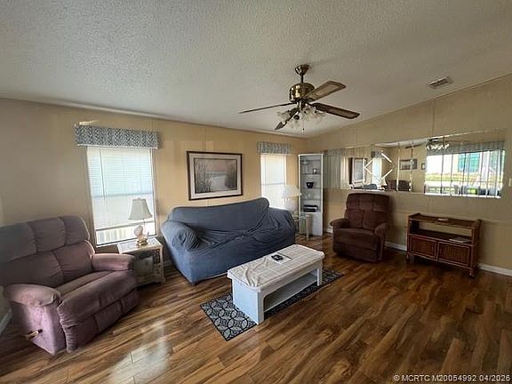 4th image of 3304 Lake Overlook Pl