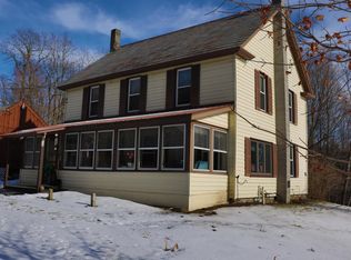 18 Padanarum Rd, Bolton Landing, NY 12814