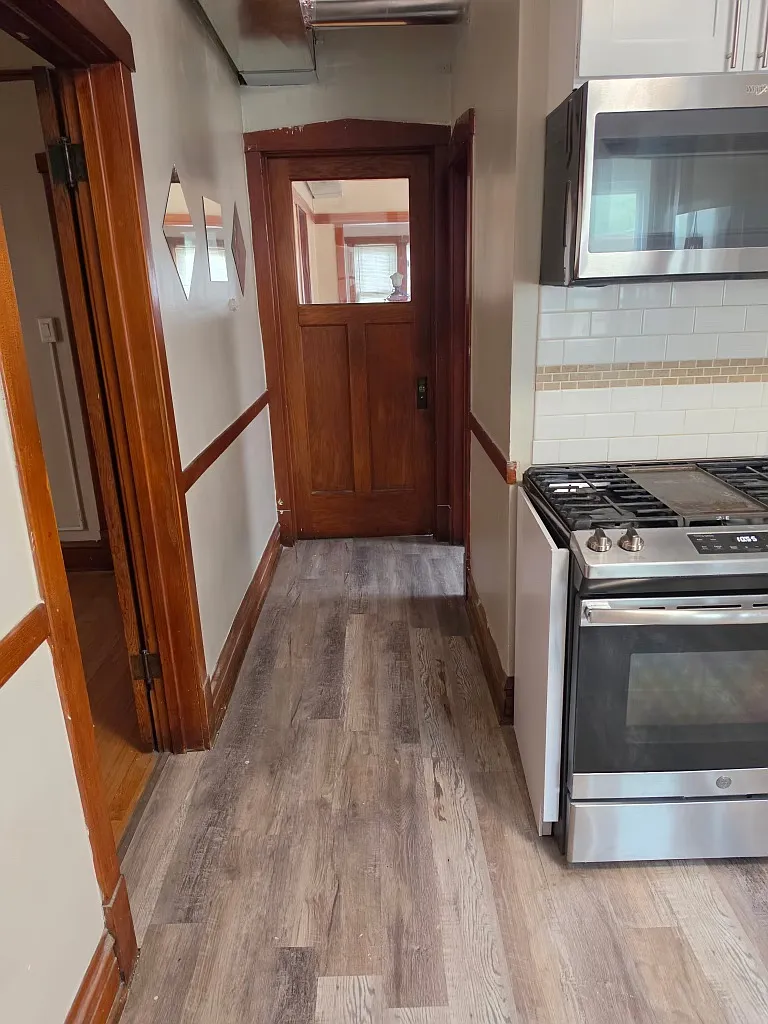 2304 N Laramie Ave — Photo 3