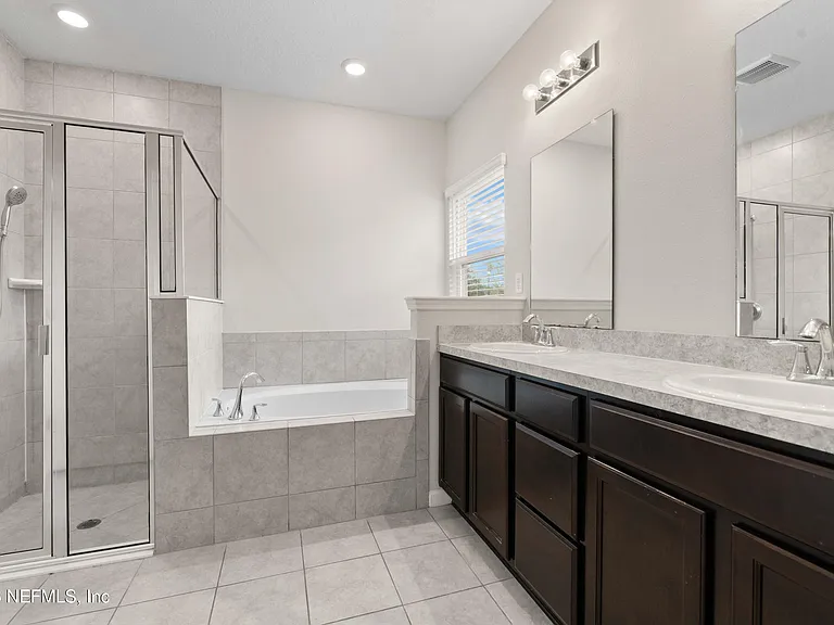 5556 Kellar Cir — Photo 13