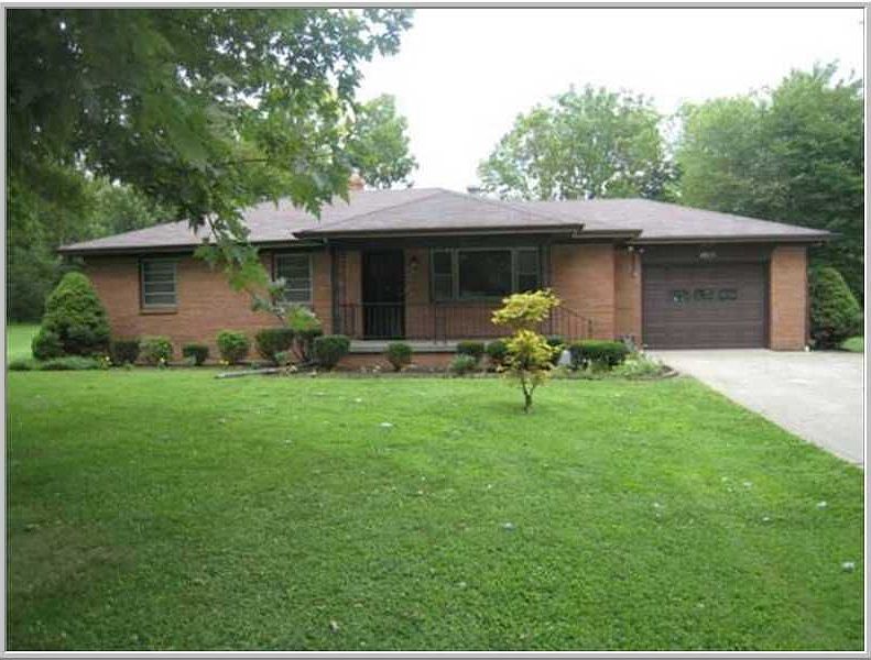 1st image of 4815 Oaknoll Dr