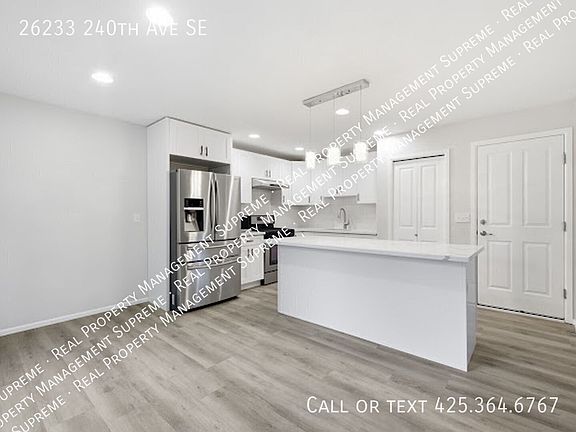 4th image of 26233 240th Ave SE