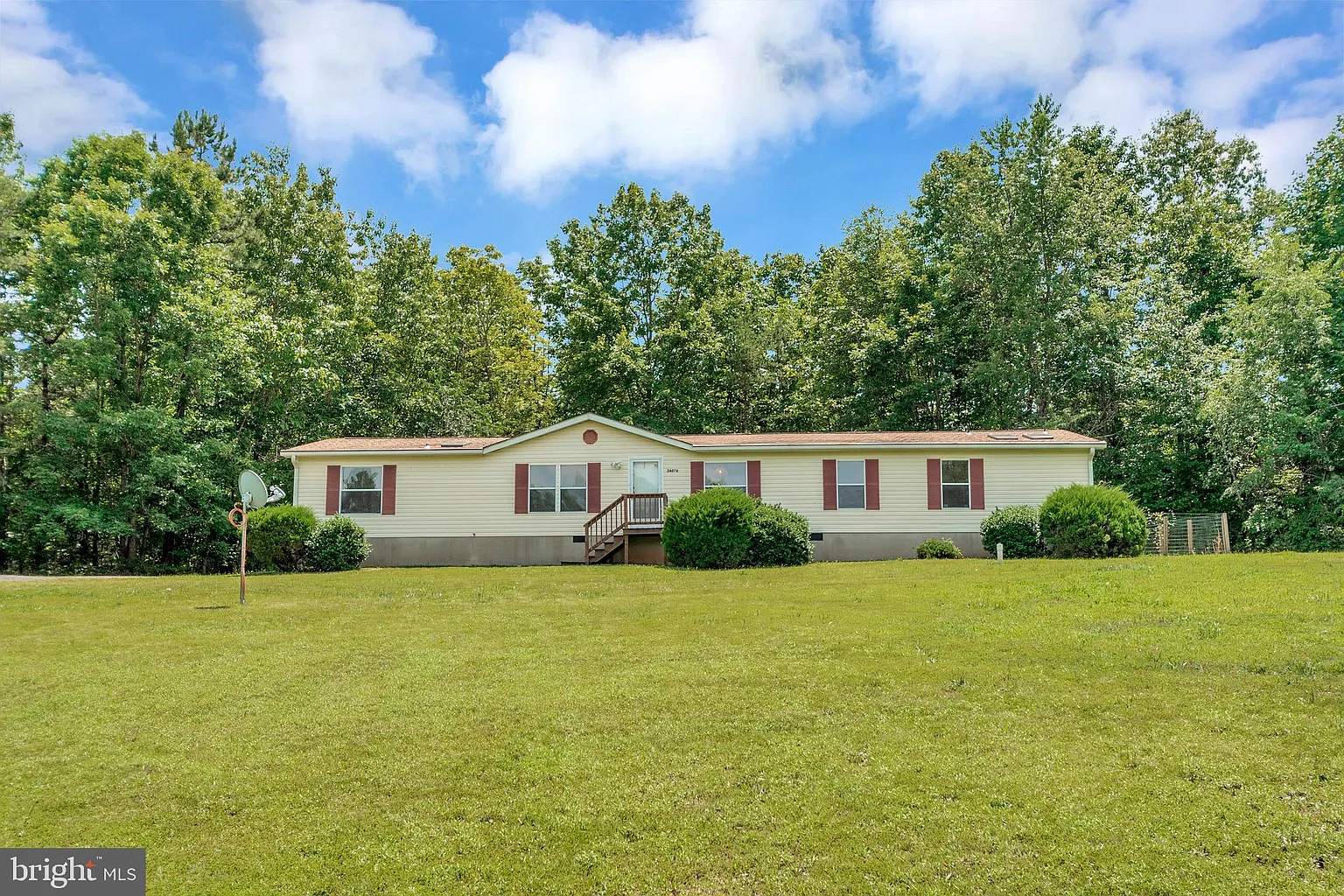 34076 Ridge View Dr photo 1