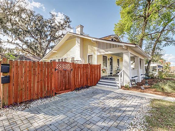 3rd image of 749 S Rushing Ave