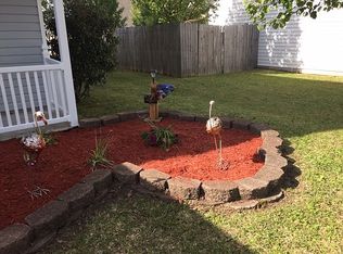 301 Foxhall Rd, Newport, NC 28570