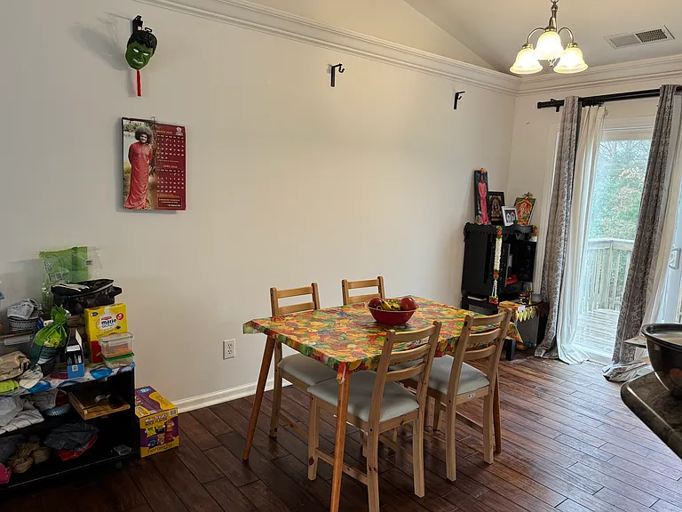 9327 Bellegarde Dr — Photo 52