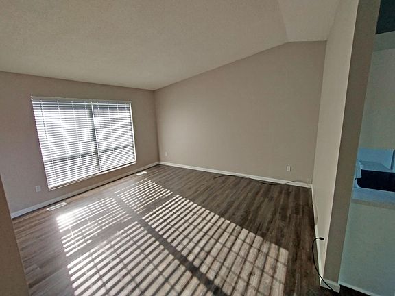 2nd image of 6550 Gambol Quail Dr W