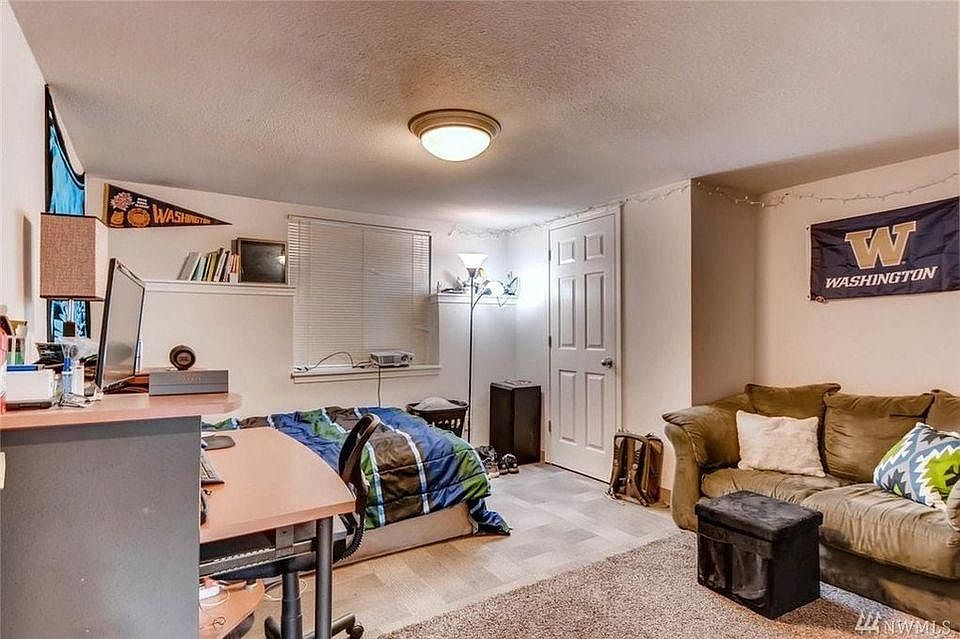 1st image of 3002 Harvard Ave E #L1