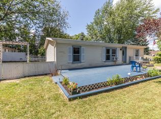 2847 W Britton Rd, Perry, MI 48872