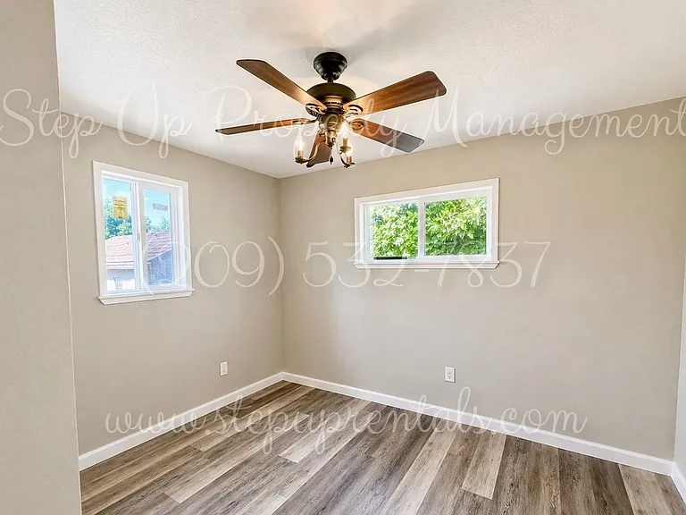 9885 Maiden Ln — Photo 8