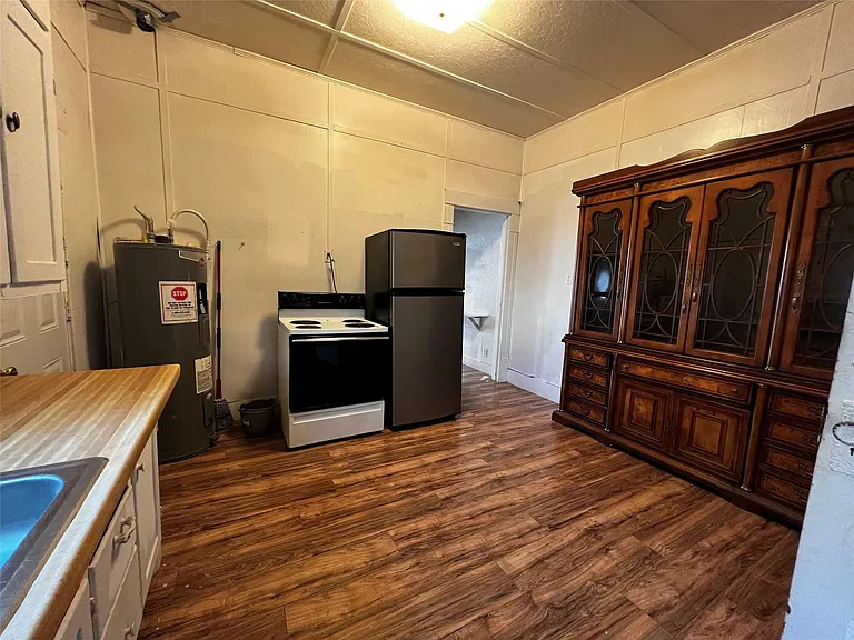 817 W Owings St #1 — Photo 6
