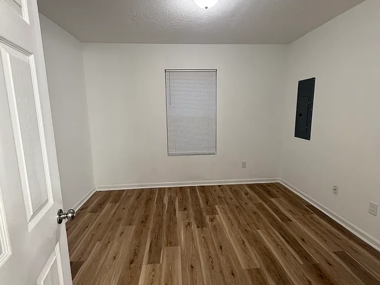 3039 Griggs Ct — Photo 8