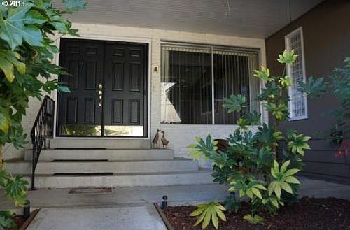 2nd image of 2302 SE Mulberry Dr
