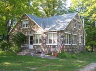 19240 Pleasant Valley Rd, Hillman, MI 49746