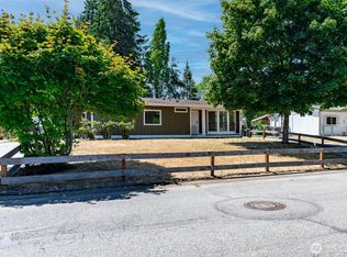 6703 5th Way SE, Lacey, WA 98503