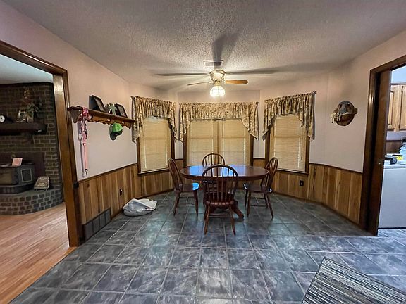 5th image of 1204 Nelson Dr