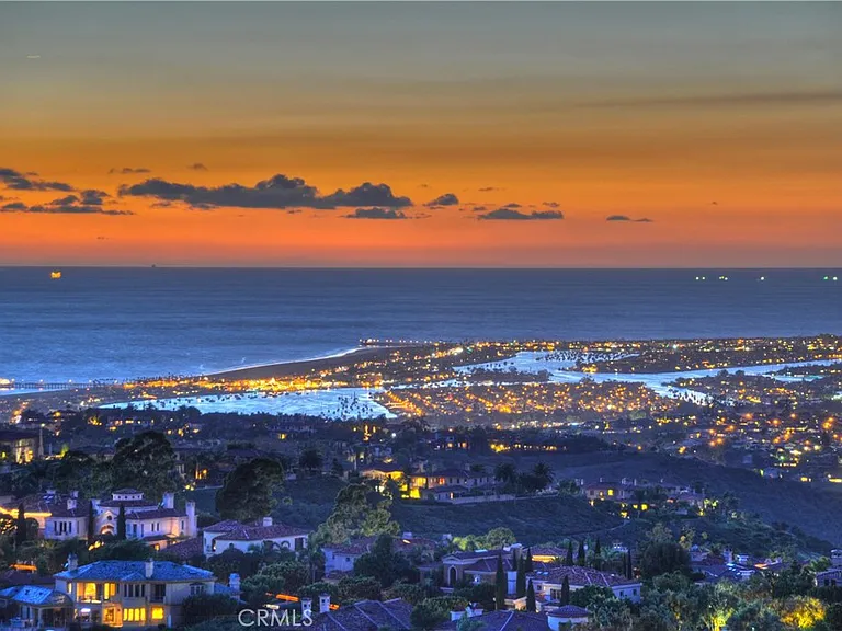 226 La Jolla Dr — Photo 37
