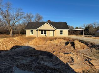 1073 Hereford Dr, Springtown, TX 76082