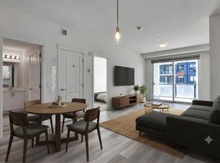 15 N Sage Meadows Lndg NW #5216, Calgary, AB T3P1E5