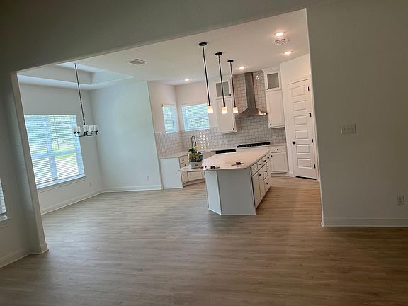 5th image of 2137 Holister Ct