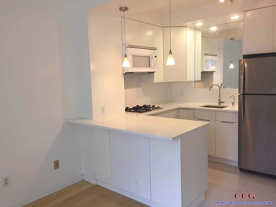 1st image of 250 S End Ave APT 6A