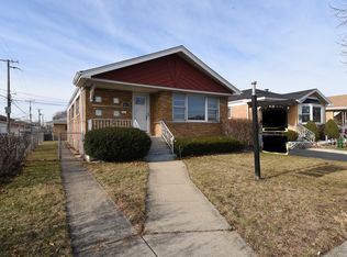8642 S Knox Ave, Chicago, IL 60652