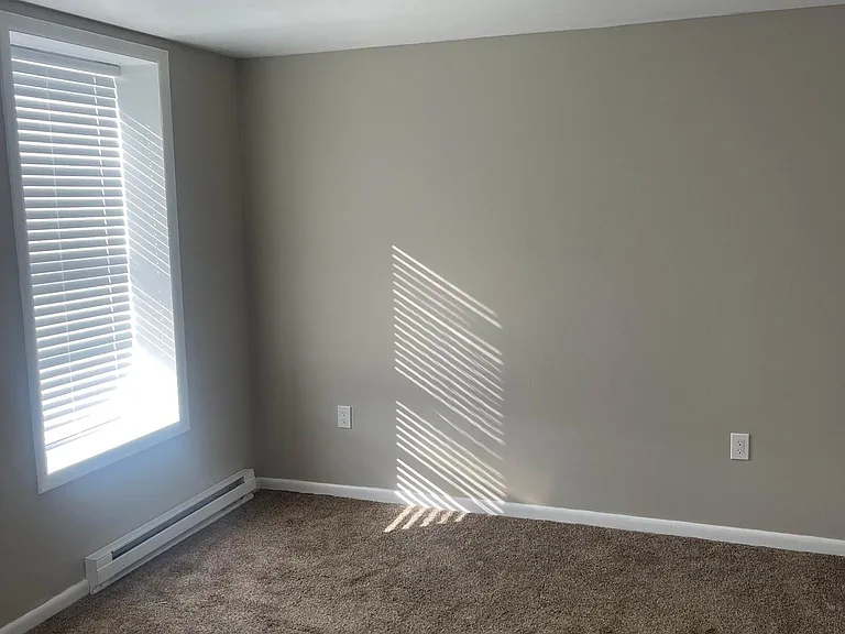 413 Front St #5 — Photo 2