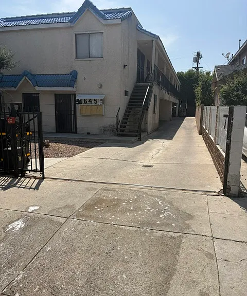 645 N New Hampshire Ave #1 — Photo 9