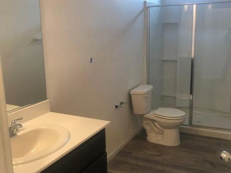 9750 Silver Dollar Ln — Photo 5