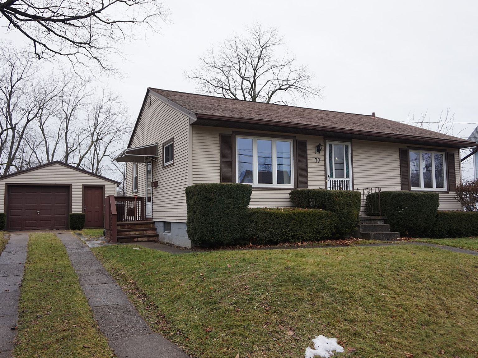 37 Perinton St, Rochester, NY 14615 Zillow