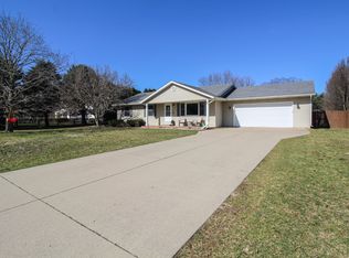 17064 Hawk Ct, Three Rivers, MI 49093