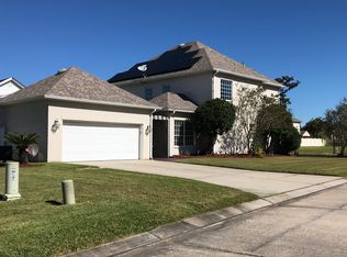 2 Sherbrooke Ct, Harvey, LA 70058