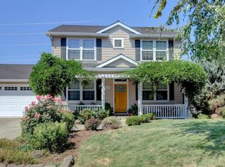 1428 Matthews Pl, Medford, OR 97504