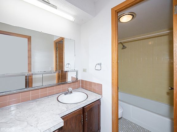 4th image of 5102 Leonard Dr APT 3B