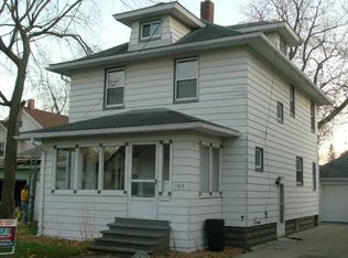 705 Glenwood Ave, Jackson, MI 49203