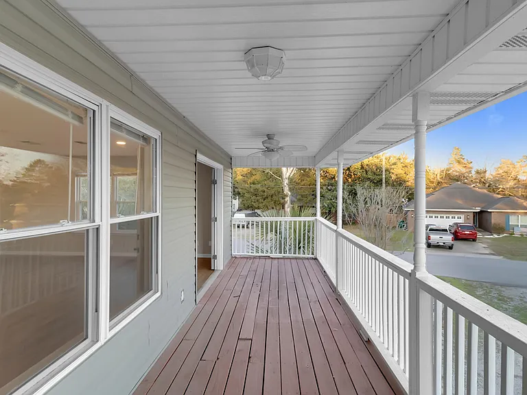 300 Wildwood St — Photo 27